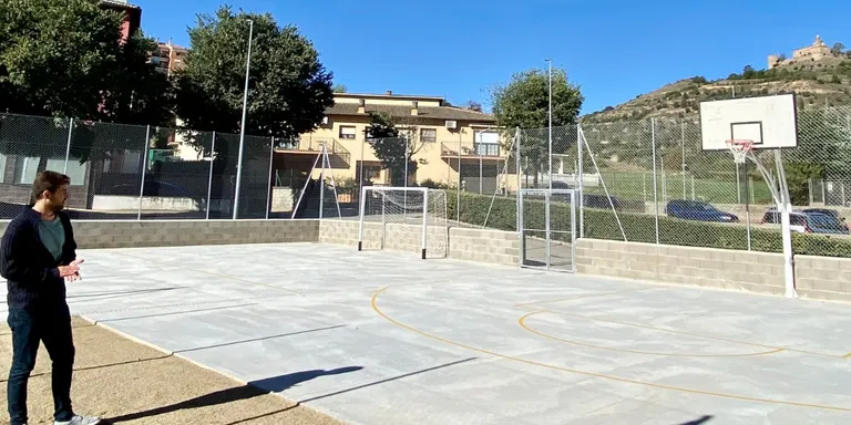 Aquesta tarda obre portes a Solsona la nova pista esportiva al barri Torregassa