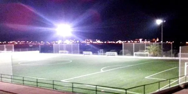 L’Ajuntament d’Altafulla treballa per solucionar els problemes d’il·luminació a l’Estadi Municipal Joan Pijuan