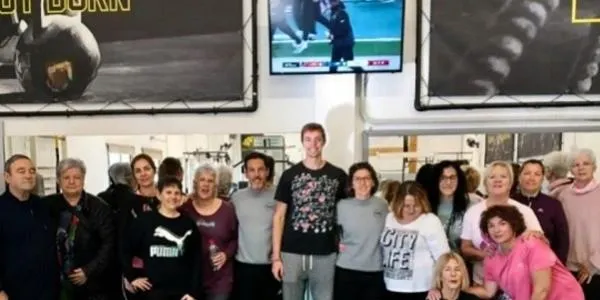 El Club Esportiu Gimnàs Creixell ofereix classes gratuïtes per a pacients oncològics