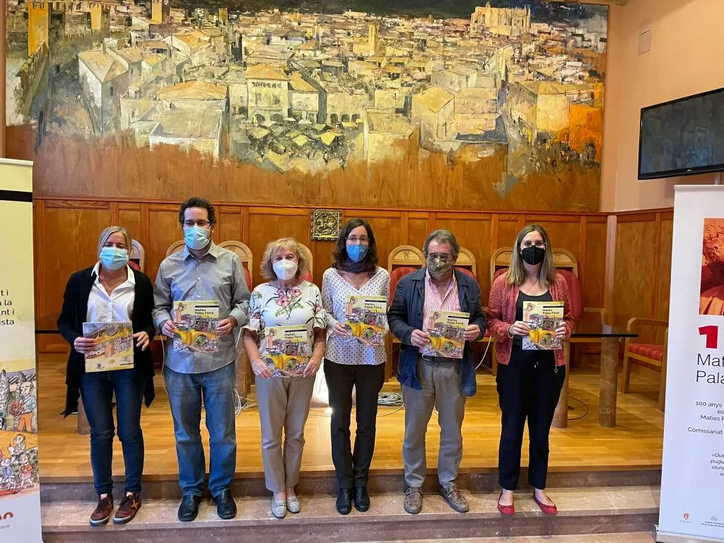 Festa gran després de certificar l'ascens de l'Athlètic Rubí a Tercera Catalana