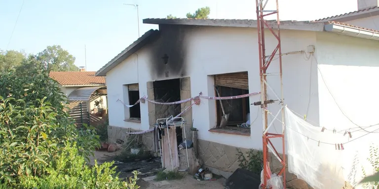 Una dona ha mort aquesta matinada en l'incendi del seu habitatge al Pi de Sant Just