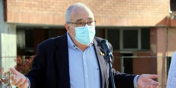 Educació preveu que els estudiants de BAT i FP recuperin la presencialitat a les aules quan millori la situació a les UCI