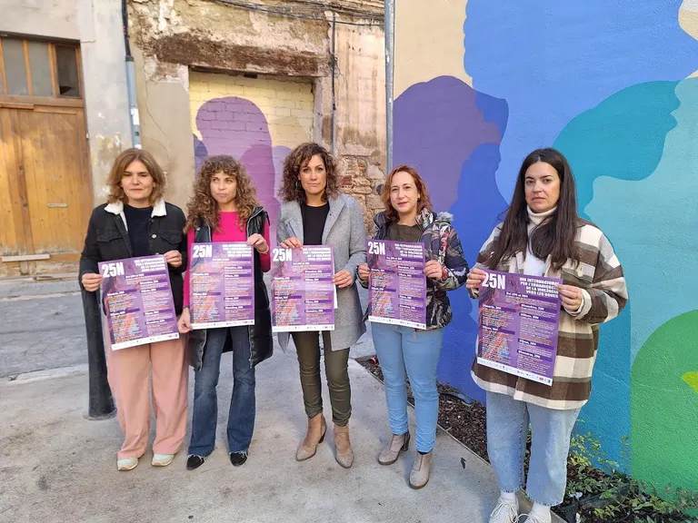 Valls organitza diferents actes per commemorar el 25-N