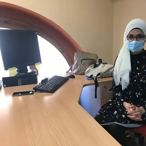 Entrevista a Asmae Abriouel -  APROPA’T A LA DIVERSITAT i SERVEI D’ACOLLIDA ESTRANGERIA