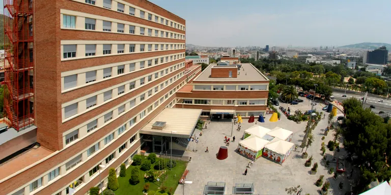 Actuació solidària de la Colla Vella a l’Hospital Sant Joan de Déu