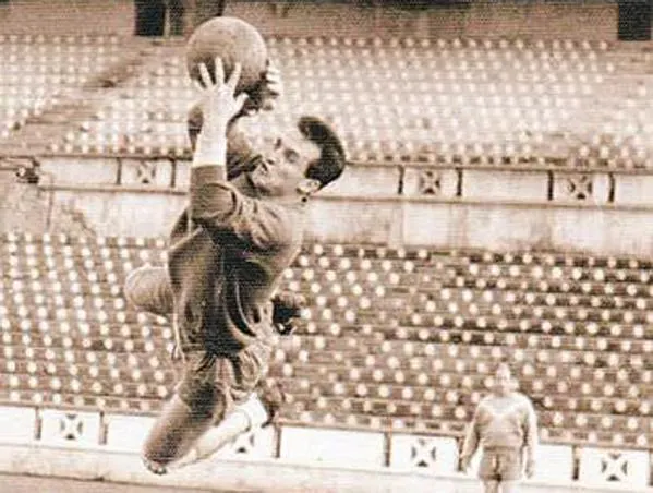 JUANITO EMERY, CUANDO EL CORAJE TENÍA NOMBRE Y APODO
