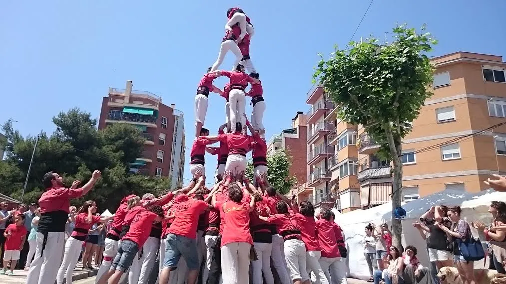Comença l'Escola de Castells dels Maduixots