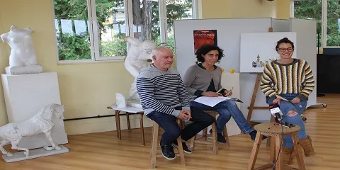 TODO LISTO EN LA ACADEMIA MUNICIPAL DE DIBUJO Y PINTURA PARA LA LLEGADA DE SUS ALUMNOS/AS