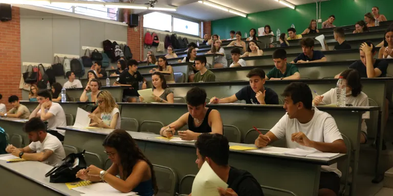 El SEPC demana canviar el sistema educatiu i la selectivitat per acabar amb la "falsa meritocràcia" i les "desigualtats"