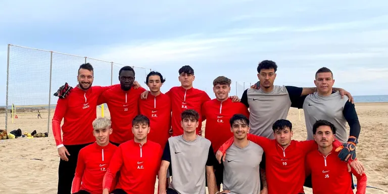 Dos torrencs a la selecció sub20 de futbol platja