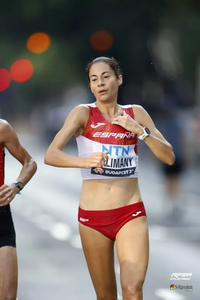 L’atleta vallenca Marta Galimany queda en 38a posició en la Marató del Mundial de Budapest