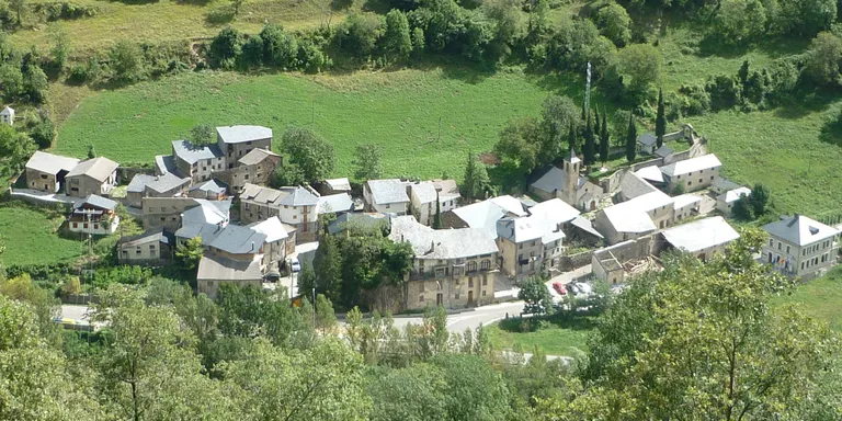 Evacuats un centenar de joves d'un campament de la Vall Fosca per una tempesta