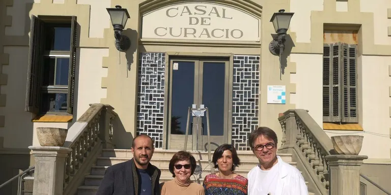 L’Ajuntament lliura la recaptació del CD solidari “Sona Vilassar” al Casal de Curació