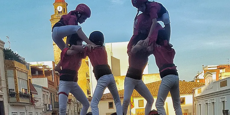 Els Maduixots fan història bastint per primera vegada el «7d 7» i el «2 d 7»