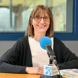 Entrevistes de la Justa del 21/4/2022 — Sant Jordi a Can Ginestà i la Biblioteca Joan Margarit: activitats infantils, presentacions, web nova i aules d’estudi ampliades - episode art