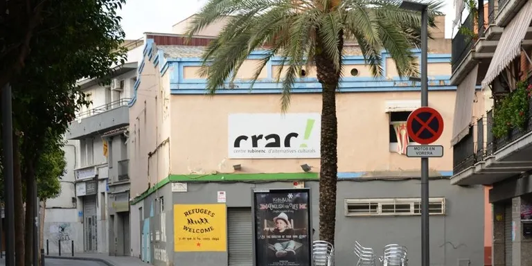 Talls puntuals al carrer Sant Joan avui al matí