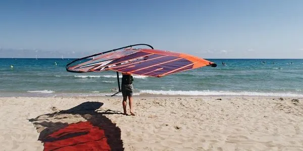 L’equip de windsurf del CM Altafulla estrena la nova temporada amb el Campionat N2 Techno d’aquest cap de setmana a Roses