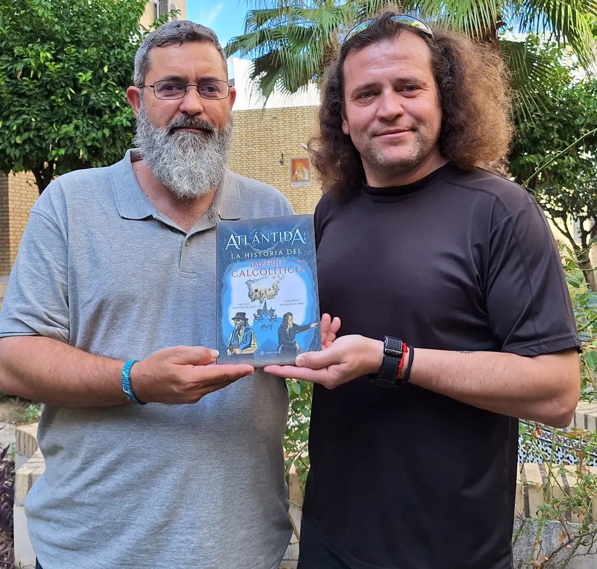 El utrerano David Mendoza se adentra en los misterios de La Atlántida