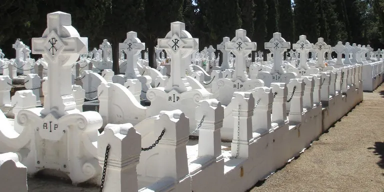 L’Ajuntament de Cambrils ofereix un servei gratuït d’autobús al cementiri per Tots Sants