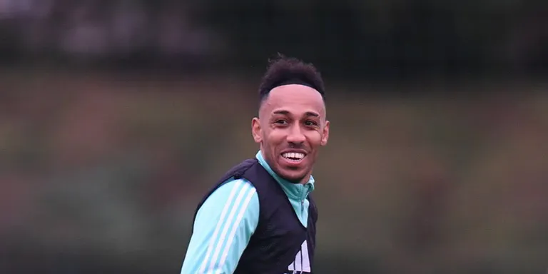 Aubameyang ja ha aterrat a Barcelona