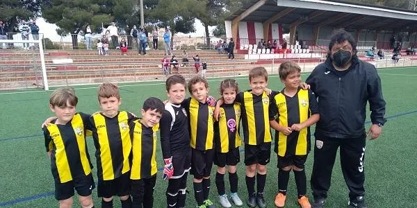 El Prebenjamí ‘A’ de l’Altafulla guanya al Torredemarra i és nou líder (0-8)
