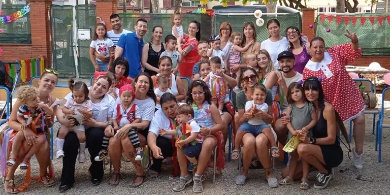 Final de curs festiu de l’Espai Familiar Saltirons de Cambrils