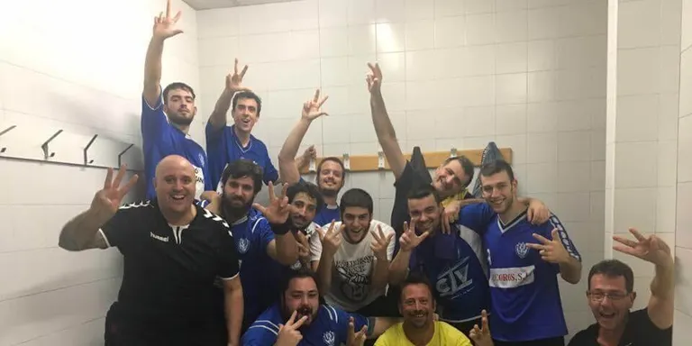 Victòria important del sènior masculí del CHA, que continua a la part alta de la classificació