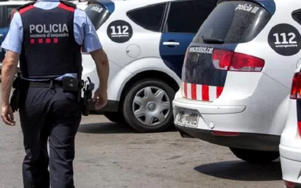 Detingut un veí de Creixell per atracar a punta de navalla tres benzineres i un forn de Vilafranca del Penedès