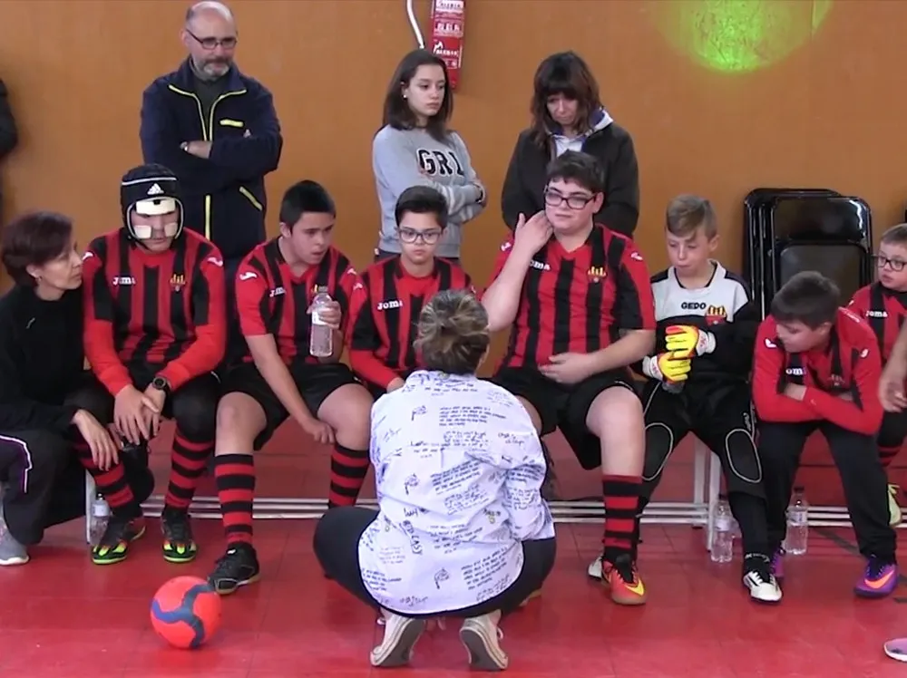 La primera jornada solidària de futbol inclusiu recapta 500 euros
