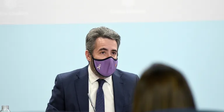 Andorra aprova la retirada del Certificat COVID a la majoria d'espais públics