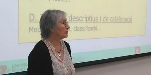 La veïna Núria Ruiz commemora el Dia Internacional de la Dona i la Nena en la Ciència a Altafulla