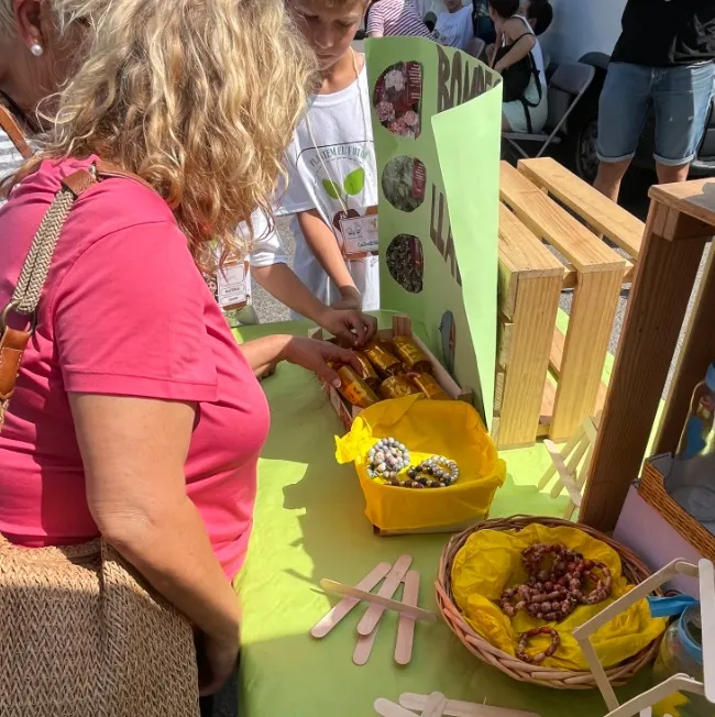 Les cooperatives escolars de Cubelles surten al mercat dins del projecte CuEME