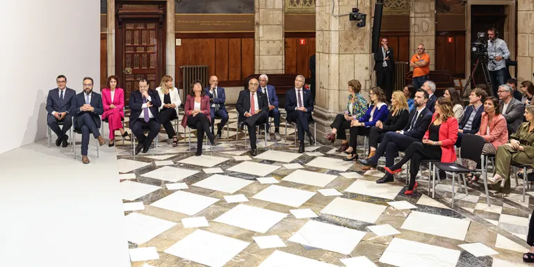 Els nous consellers del Govern d'ERC prenen possessió prometent el seu càrrec