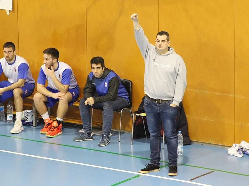 Els de Dani fernández busquen sortir de la zona de promoció per a la permanència / Arxiu