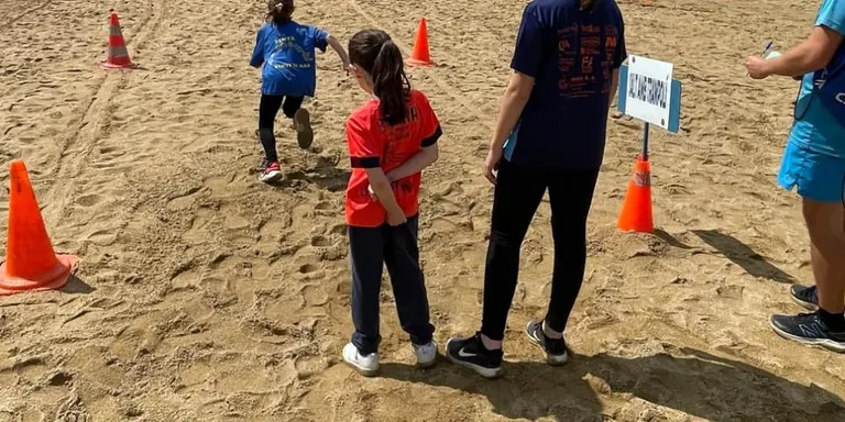 L'Atletisme a la Platja reuneix 76 participants