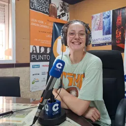 Hablamos con Elisa Fernández, jugadora del Club de Baloncesto de Sevilla Femenino - episode art
