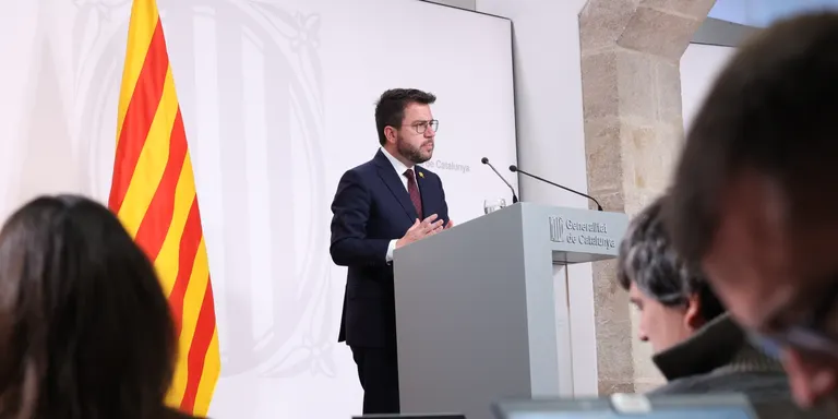 ERC i PSC avancen en la negociació dels pressupostos mentre els comuns posen el Hard Rock com a línia vermella