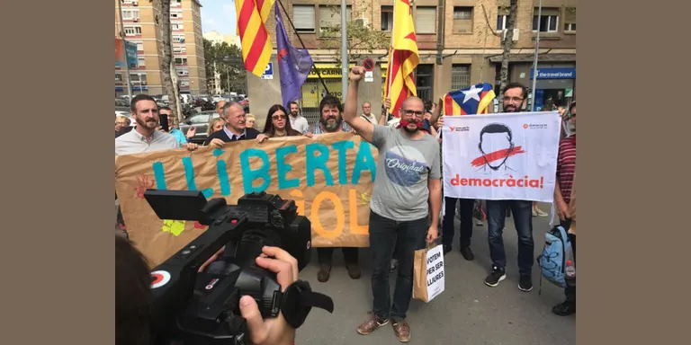 El calderí Oriol Ferràndez, encausat per participar a l’1 d’Octubre, es va assabentar per casualitat que feia mig any que el seu cas estava arxivat