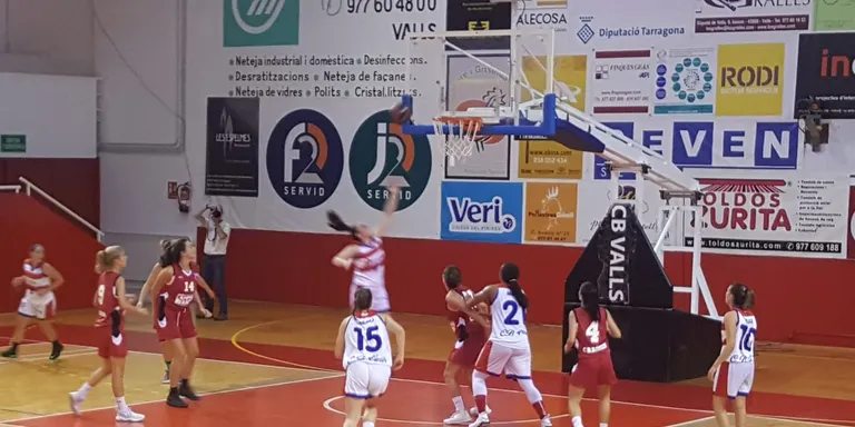 Cap de setmana somiat per als equips masculí i femení del CB Valls
