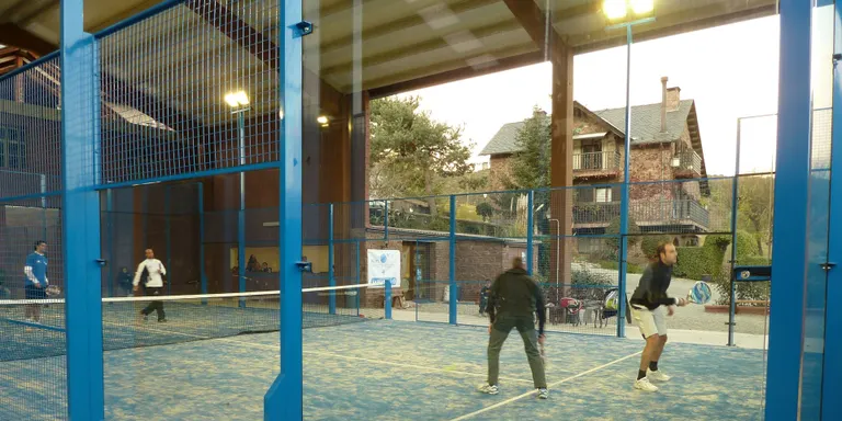 Primer torneig benèfic de pàdel del Mas d'en Roqueta