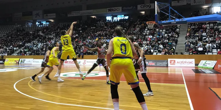 El Cadí La Seu perd a Girona (71-56) però segueix en quarta posició