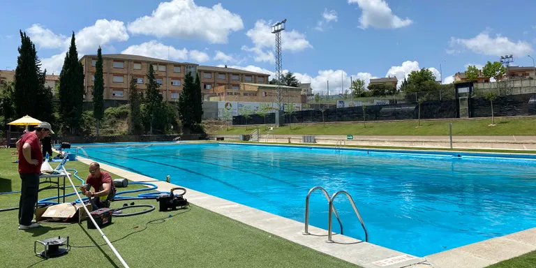 Les piscines municipals de Solsona obriran portes diumenge amb un pòsit terrós al fons però amb totes les garanties de qualitat