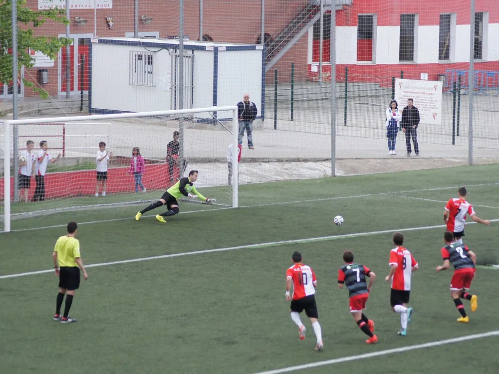 El 2 a 0 en el penal transformat per Àlex Fernández ha estat més important del que semblava un cop