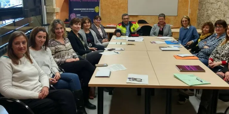Les associacions de dones es reuneixen amb el Consell Comarcal