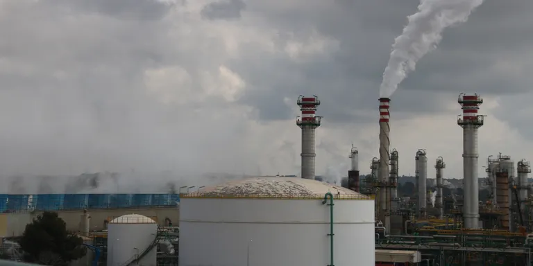 Catalunya va emetre 40,40 milions de tones de gasos d'efecte hivernacle el 2021, un 1,4% més que l'any anterior