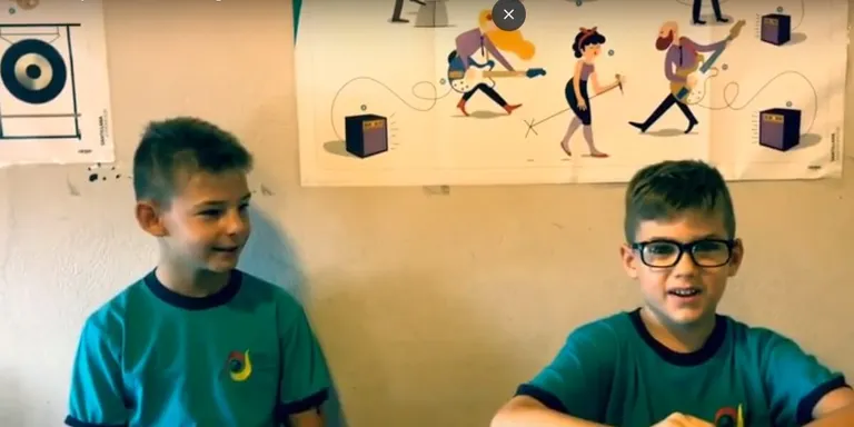El Col·legi Mare de Déu dels Socós celebra el 'Dia Mundial de les Llengües' en 9 idiomes