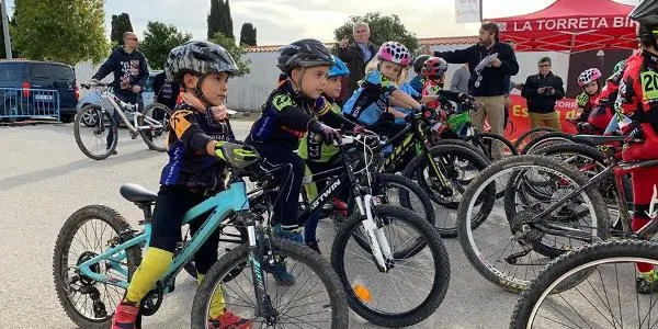 Marc Romero i Verlee Cleiren, campions de la prova de Copa Catalana de Ciclocròs disputada al Bike Park Torredembarra
