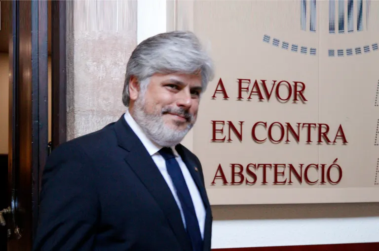 El grup de Junts al Parlament tanca files amb l'executiva del partit després de la dimissió de Dalmases