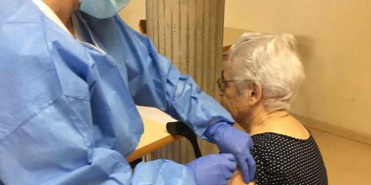 El director mèdic del Centre Sanitari insta la població a no deixar escapar l'oportunitat de vacunar-se
