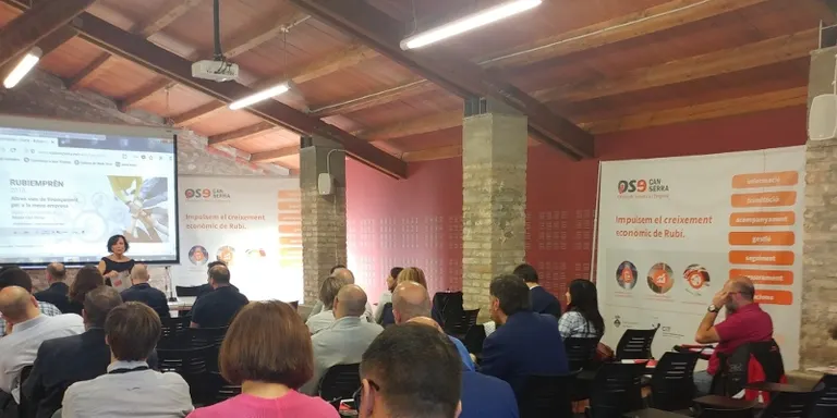 El Rubiemprèn analitza i posa sobre la taula alternatives de finançament